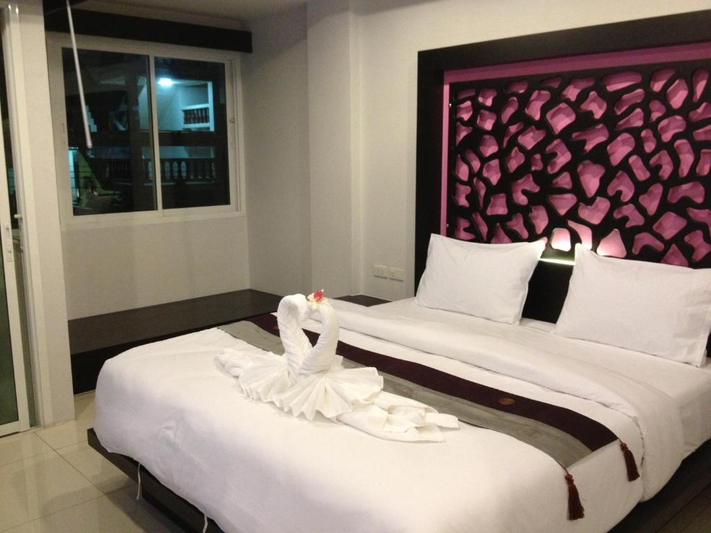 丝绸山酒店 Patong 客房 照片